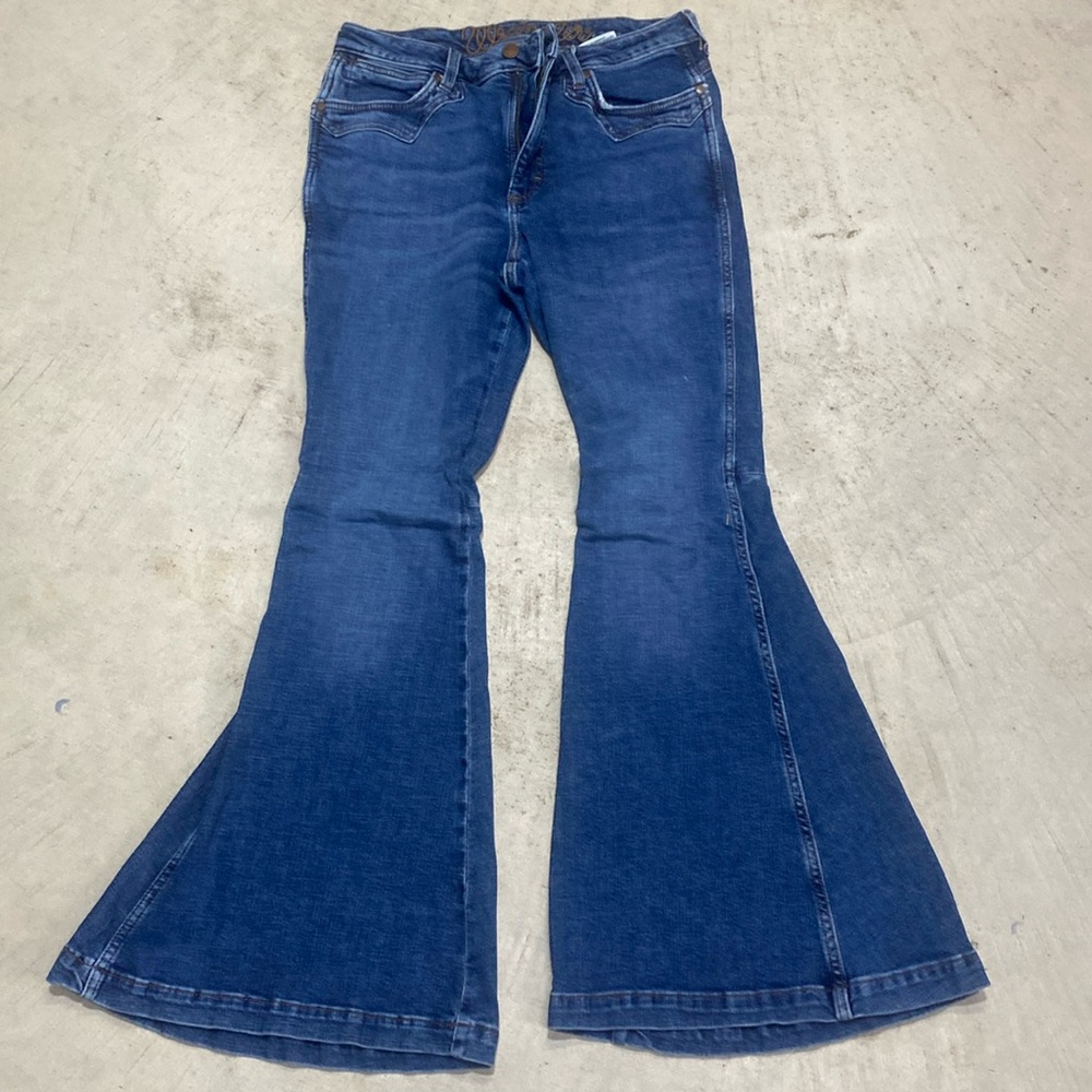 Wrangler flare jeans